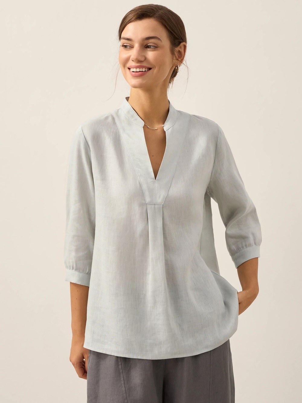 Lintico Light Gray Split-Neck 100% Linen Blouse